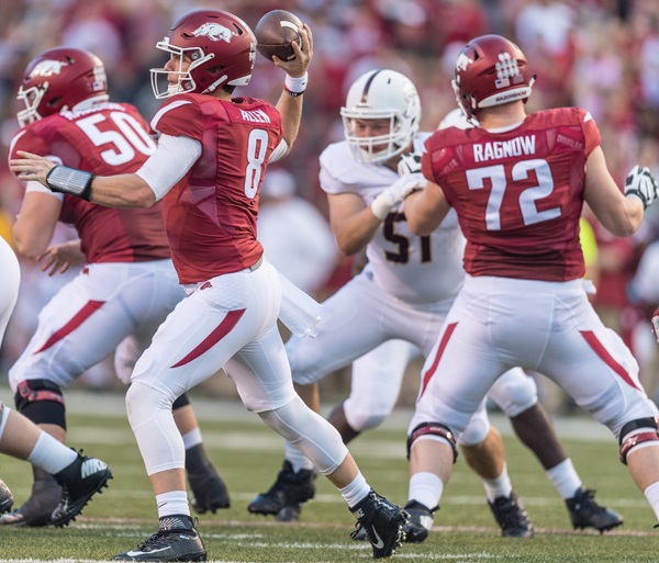 Hogs: SEC honors utility lineman Ragnow; notes