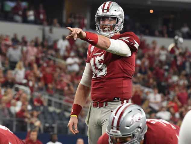 2018 Red-White game: vanilla Hogs go fast