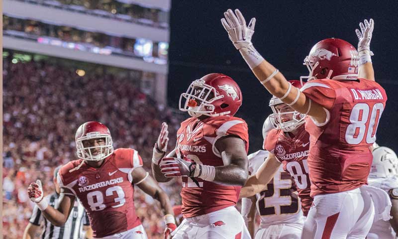 Gameday: Hog seniors go for 3 straight over LSU