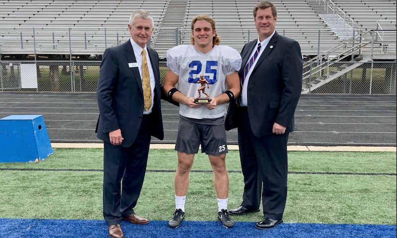 Mountain Home running back scores FCB Scholar Athlete award